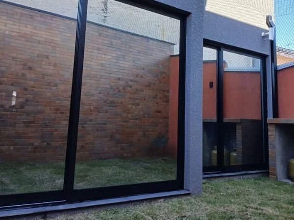 Película de Proteção Solar em Poá Películas de Proteção Insulfilm para Janelas em Poá