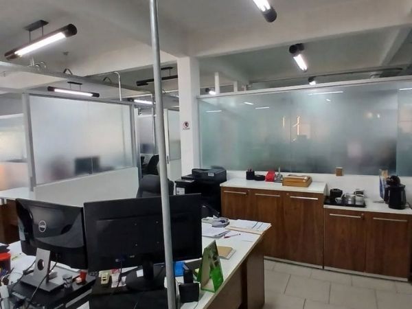 Películas Fumê, Espelhada e Jateada em São Paulo Películas Fumê, Espelhada e Jateada em São Paulo
